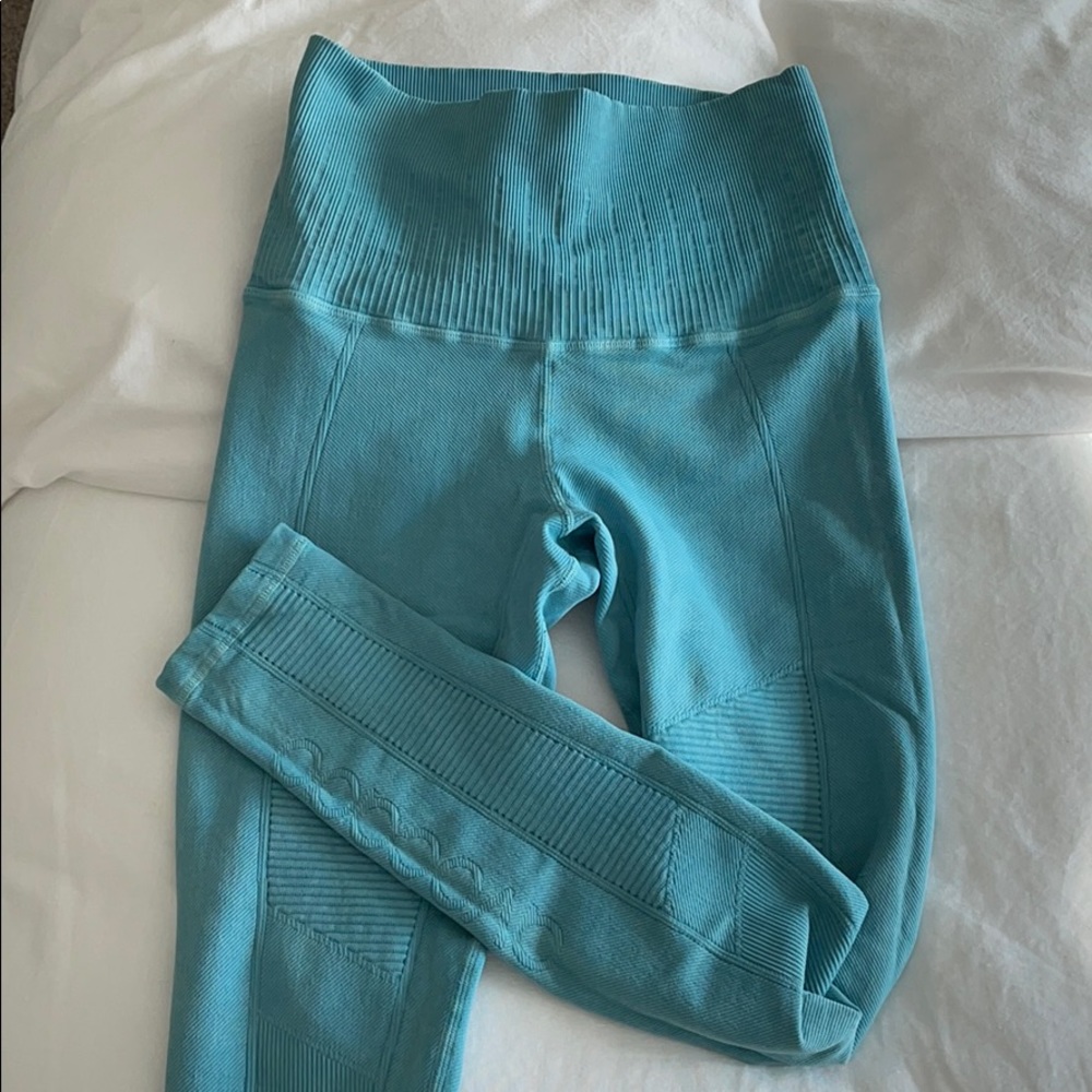 Avocado + Tone It Up Leggings